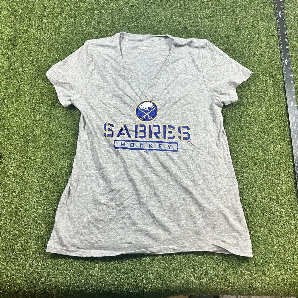 Fanatics Buffalo Sabres Women's V-Neck T-Shirt NWOT Size M